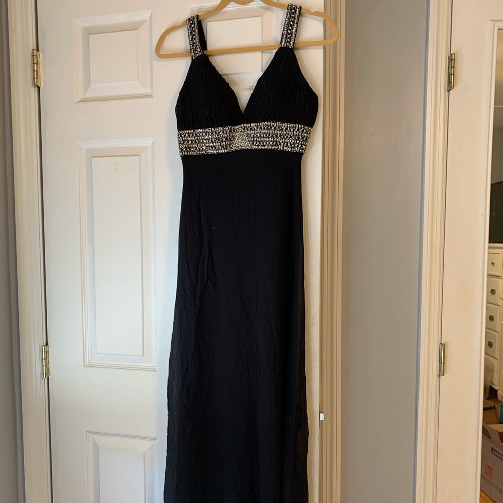 ❄️Maxi Dress - Picture 1 of 5